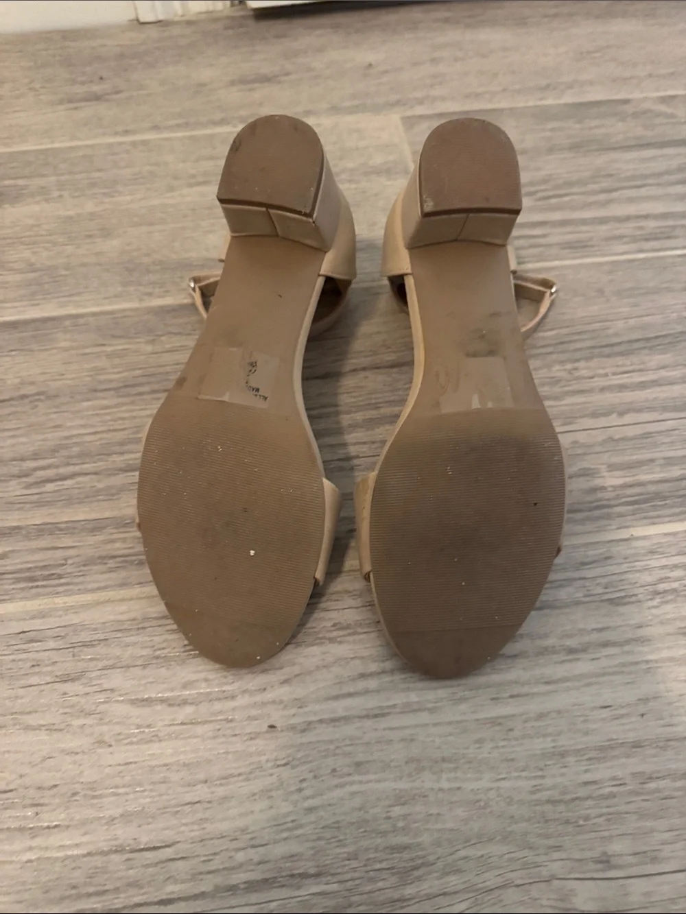 Women’s Ankle-Strap Open-Toe Sandals in Nude